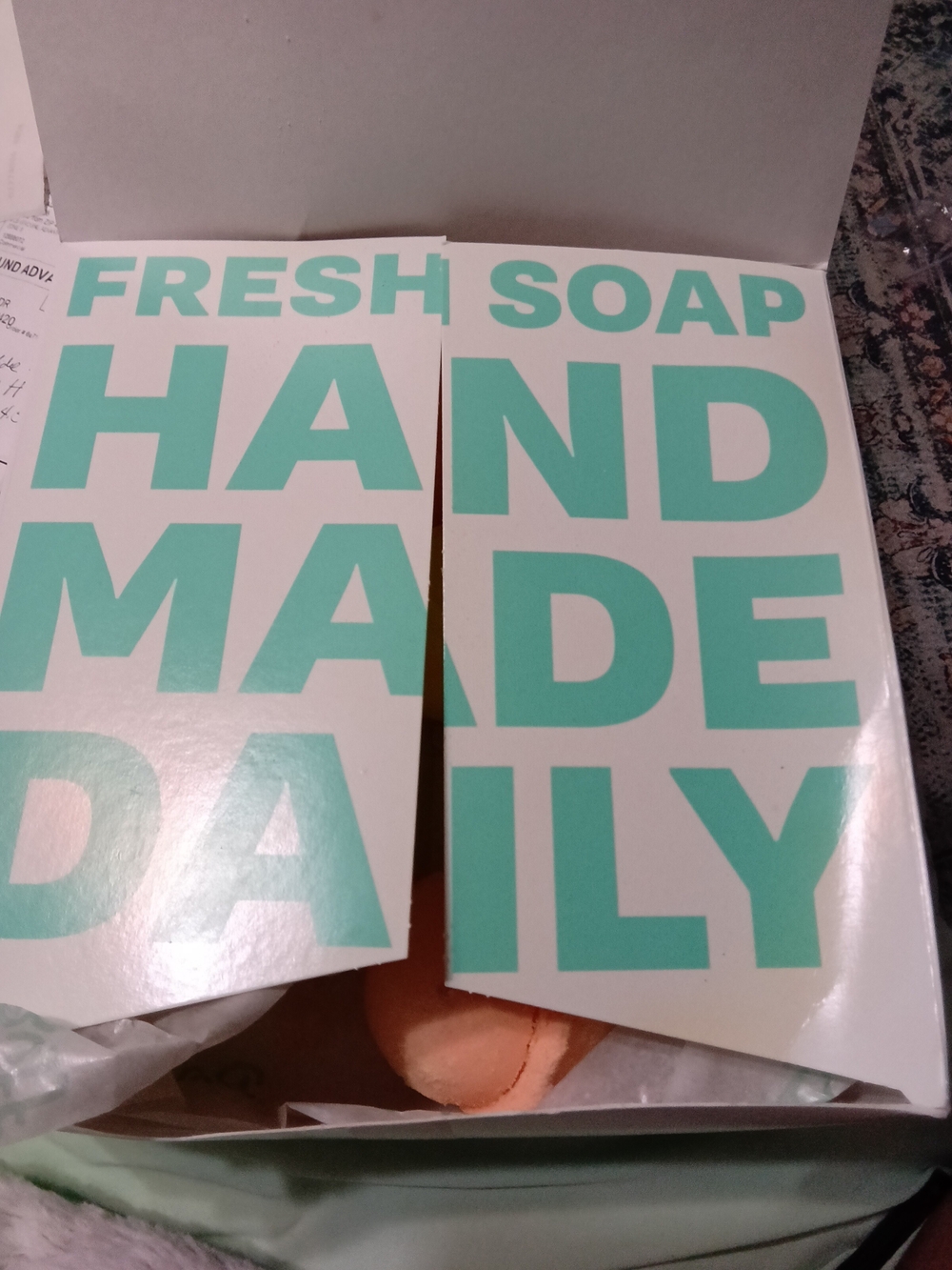 Handmade Daily Fresh Bath Bomb - Mint & Peach Support A College Student